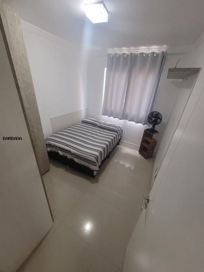 Apartamento para alugar com 3 quartos, 90m² - Foto 18