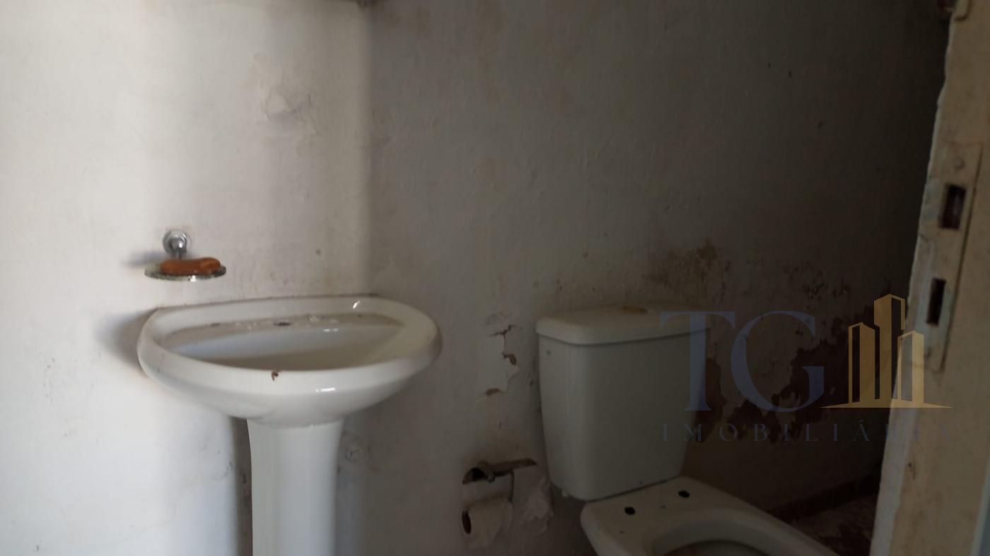 Sobrado à venda com 3 quartos, 282m² - Foto 13