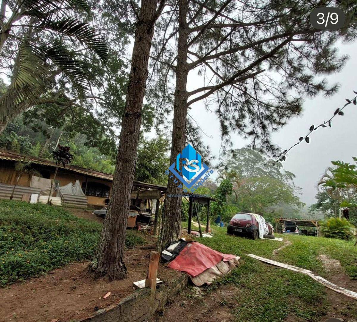 Chácara à venda com 3 quartos, 185m² - Foto 2