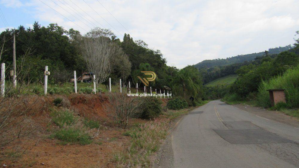 Chácara à venda, 1900m² - Foto 8