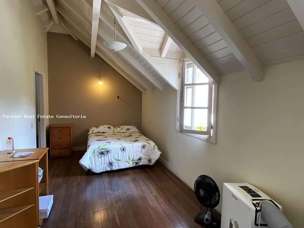 Casa à venda com 4 quartos, 3135m² - Foto 31