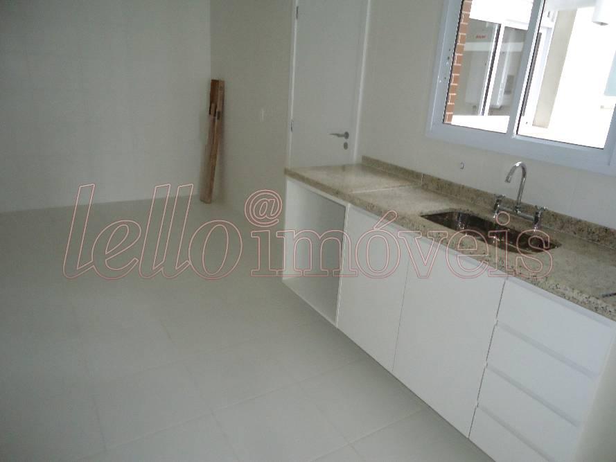Apartamento para alugar com 3 quartos, 135m² - Foto 8