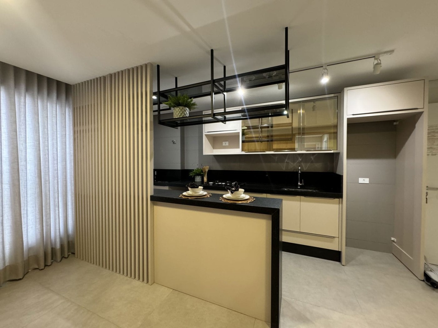 Apartamento à venda com 2 quartos, 55m² - Foto 2
