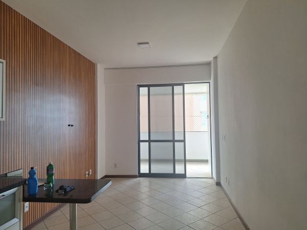 Apartamento para alugar com 2 quartos, 98m² - Foto 3