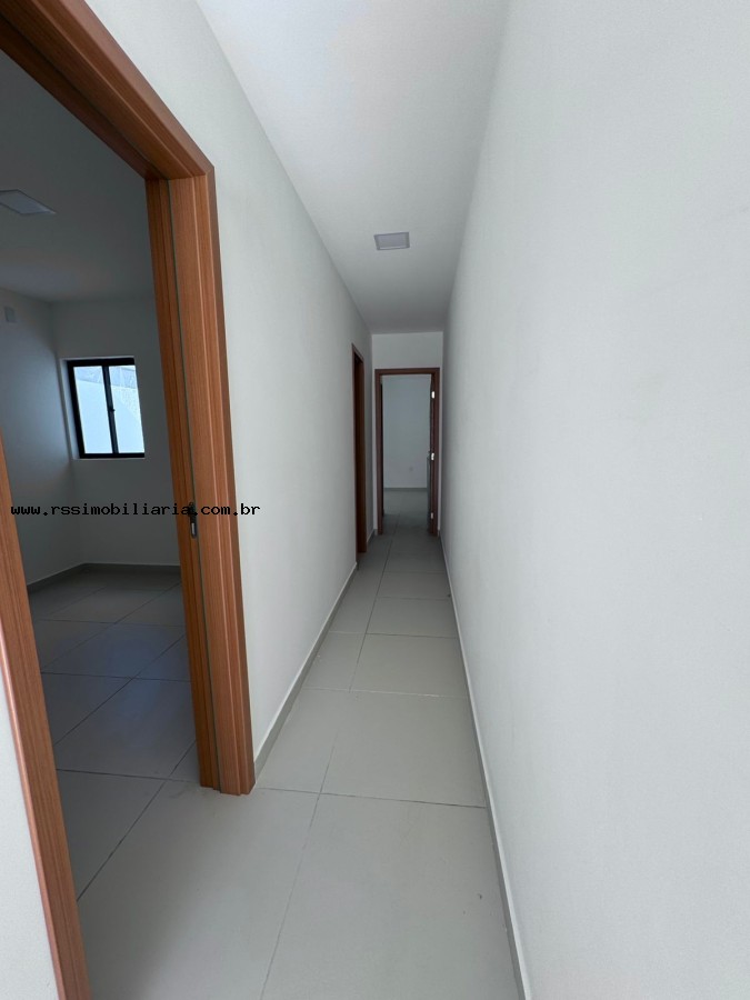 Casa à venda com 3 quartos, 56m² - Foto 4