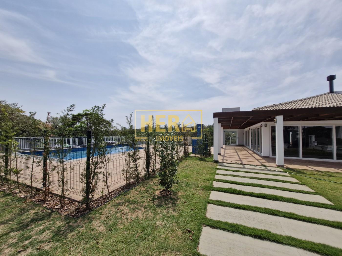 Casa de Condomínio à venda com 4 quartos, 235m² - Foto 13