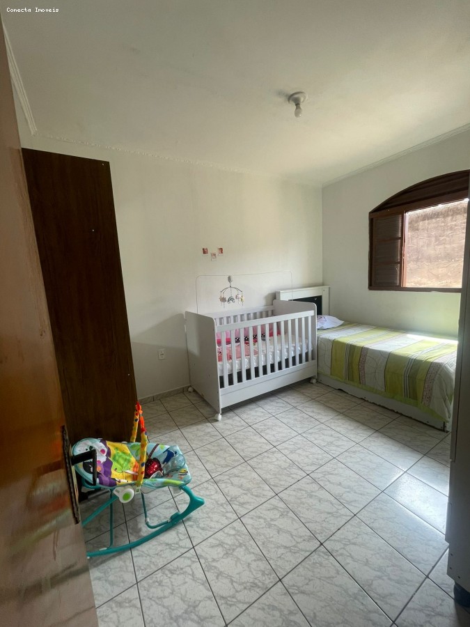 Casa à venda com 3 quartos, 150m² - Foto 15