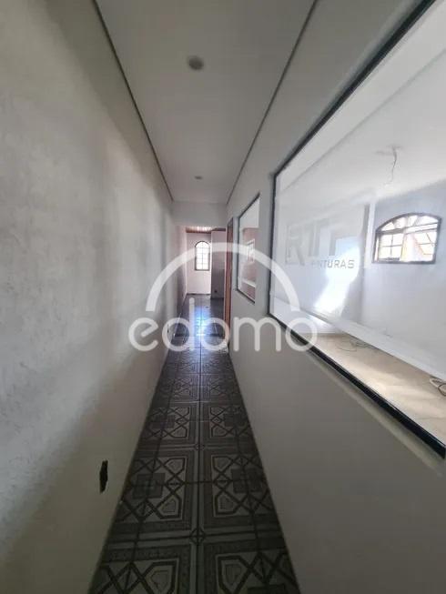Prédio Inteiro para alugar com 3 quartos, 150m² - Foto 4