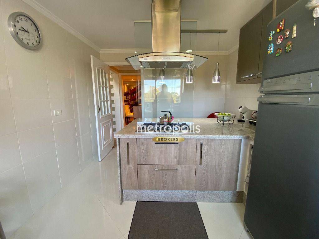 Sobrado à venda e aluguel com 3 quartos, 266m² - Foto 15