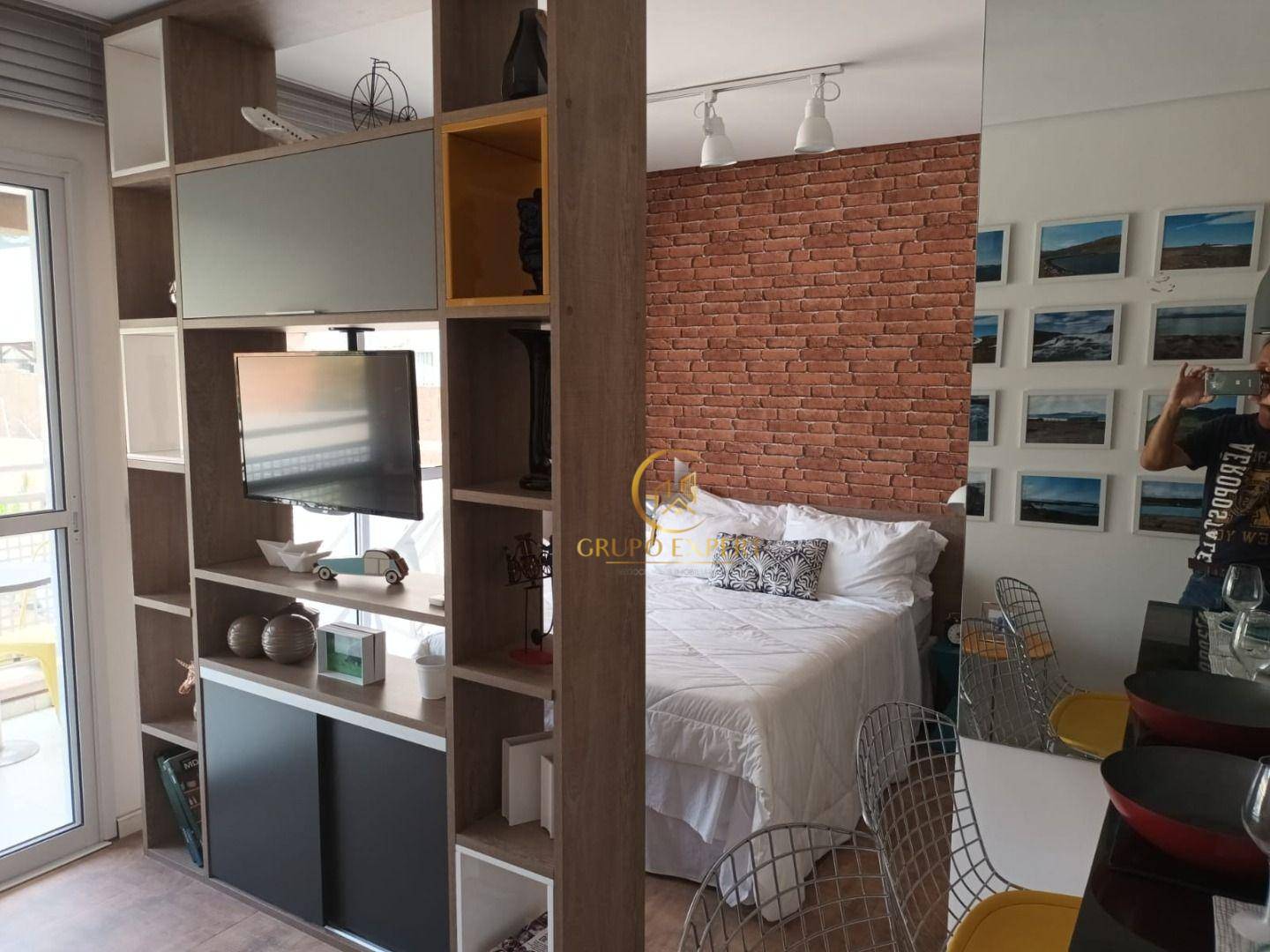 Apartamento para alugar com 1 quarto, 37m² - Foto 19