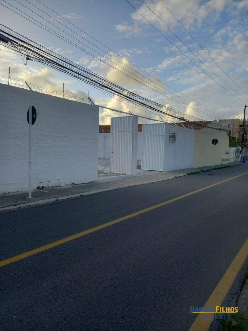 Terreno para alugar, 437M2 - Foto 1