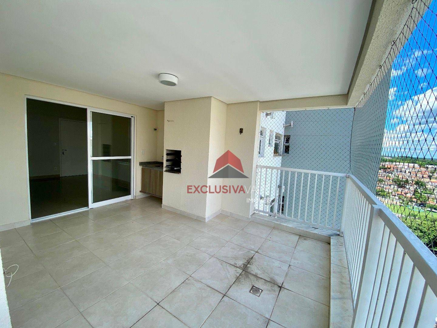 Apartamento à venda com 3 quartos, 106m² - Foto 4