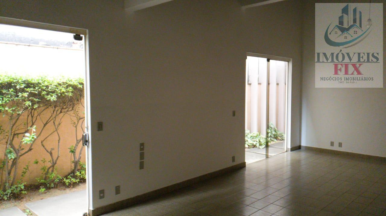 Casa à venda com 5 quartos, 322m² - Foto 8
