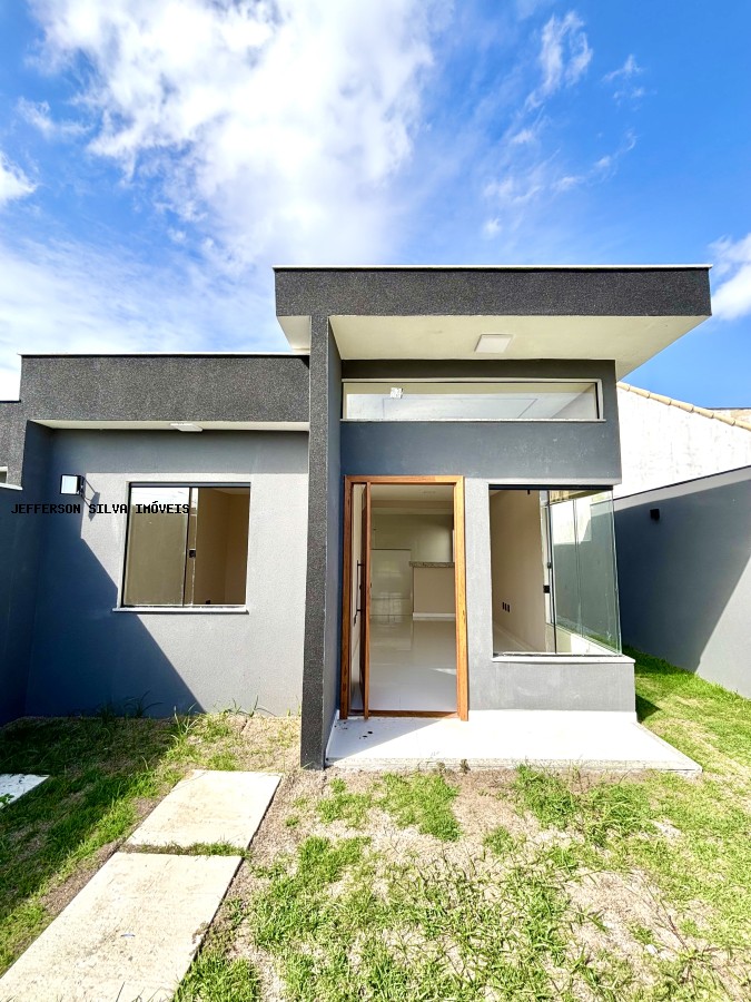 Casa à venda, 65m² - Foto 1