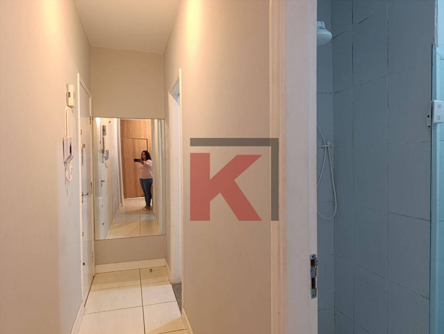 Apartamento para alugar com 1 quarto, 55m² - Foto 6