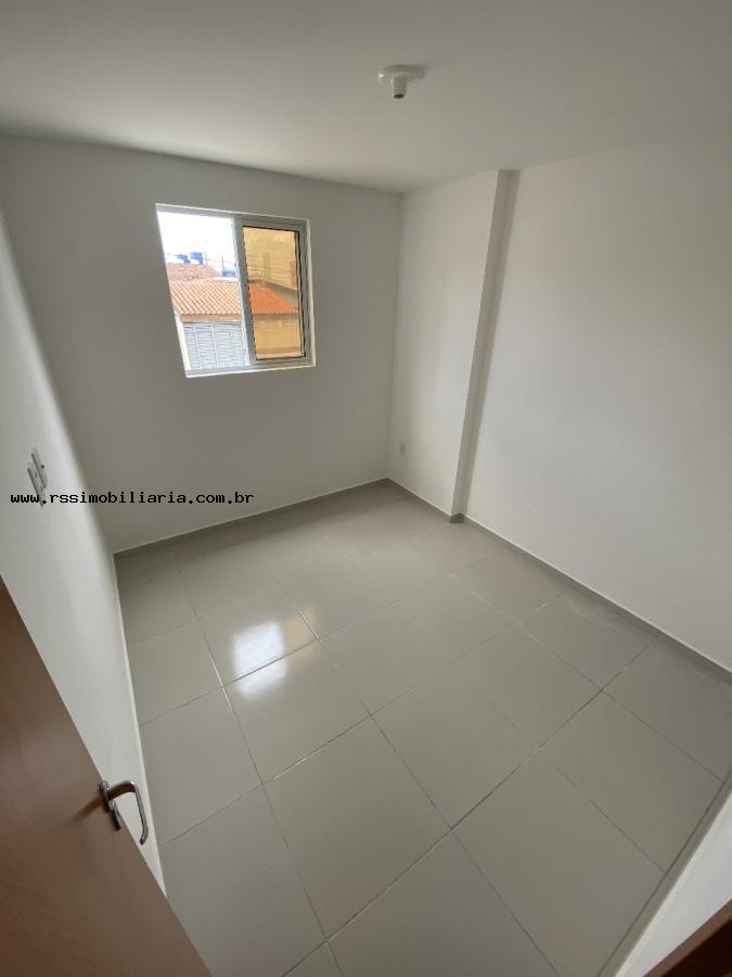 Apartamento à venda com 2 quartos, 45m² - Foto 9