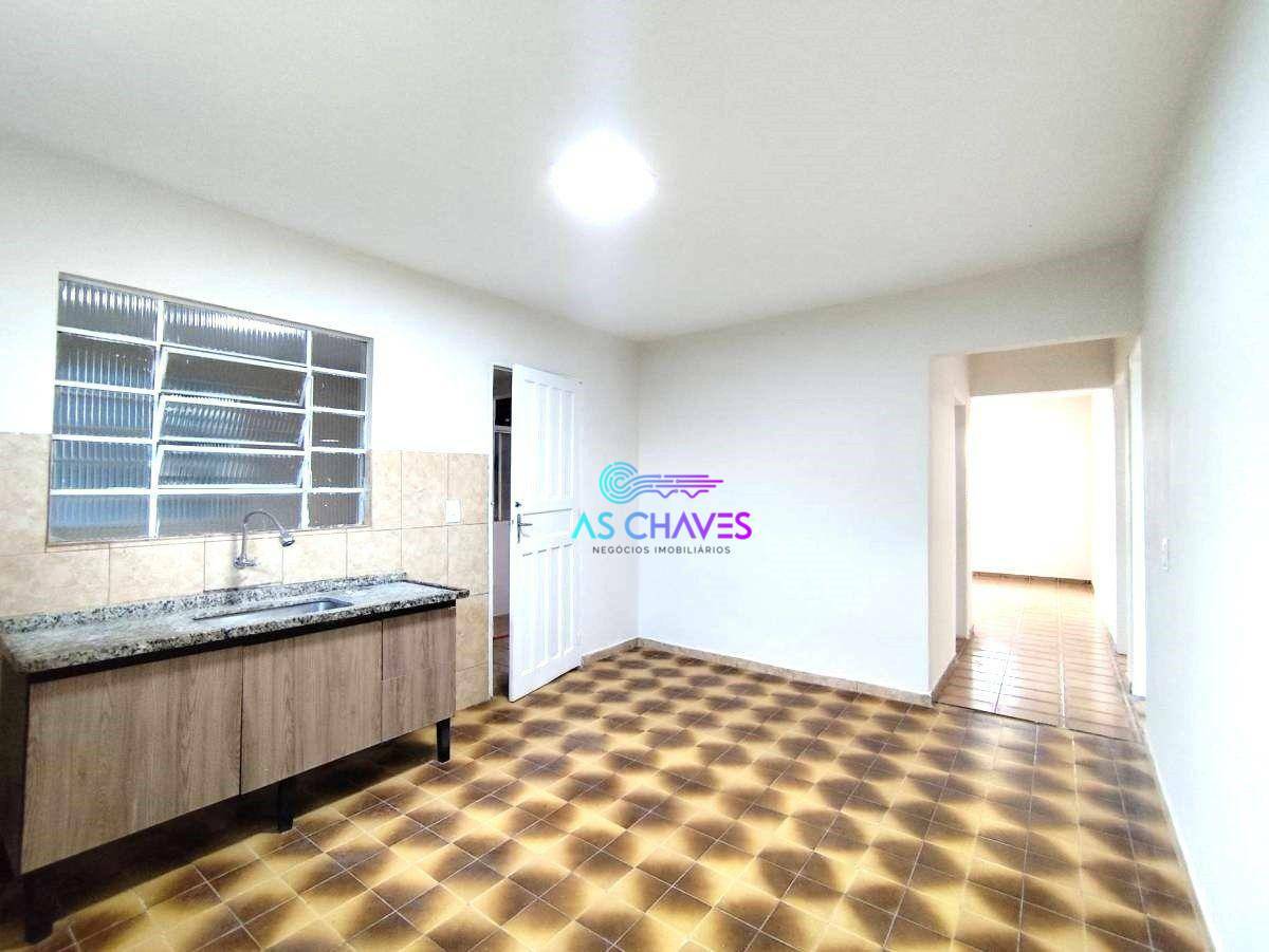 Casa à venda com 2 quartos, 190m² - Foto 10