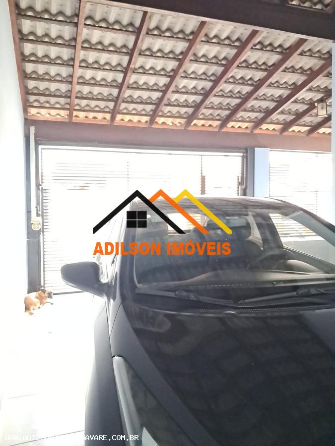 Casa à venda com 2 quartos, 160m² - Foto 2