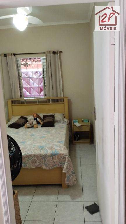 Casa à venda com 3 quartos, 140m² - Foto 4