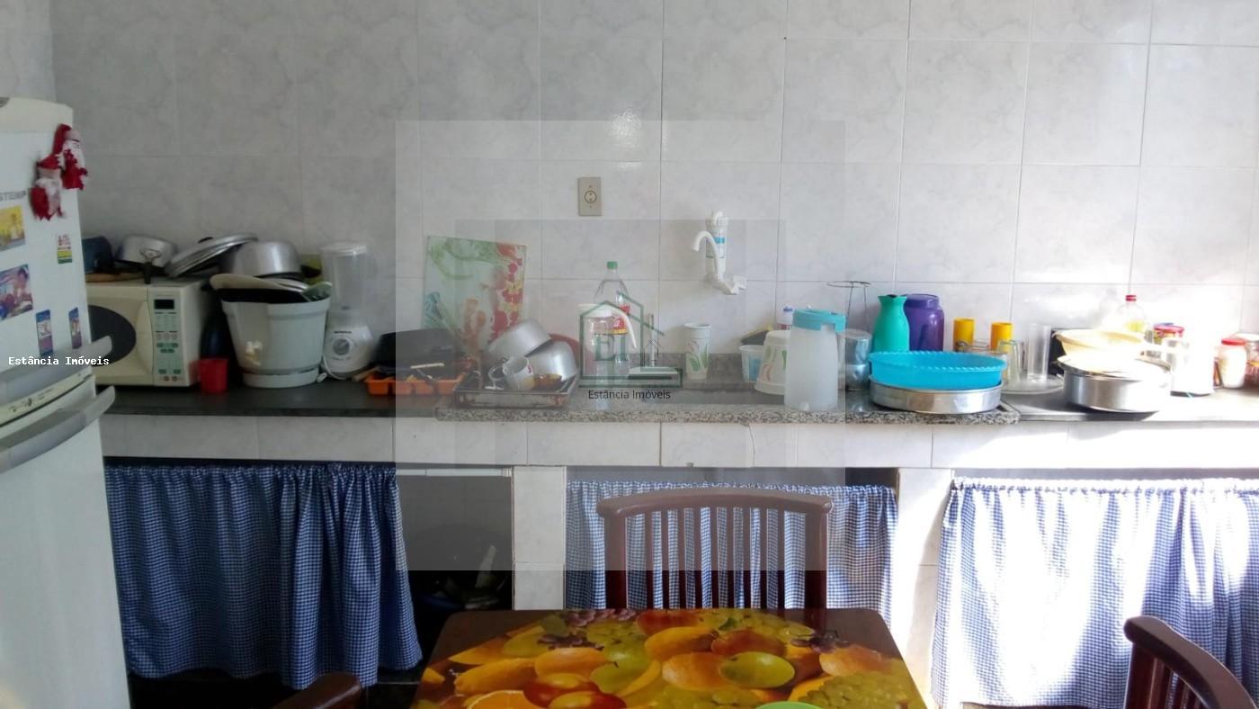 Casa à venda com 2 quartos, 360m² - Foto 4