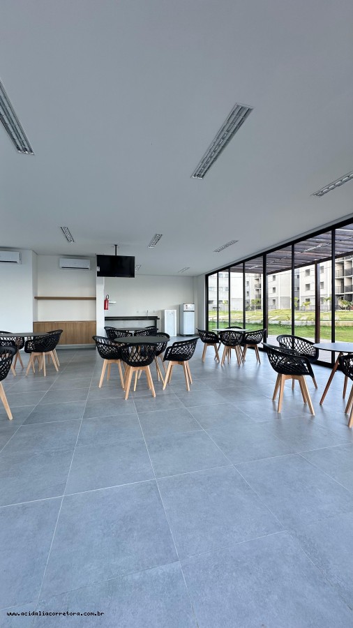 Apartamento para alugar com 2 quartos, 64m² - Foto 8