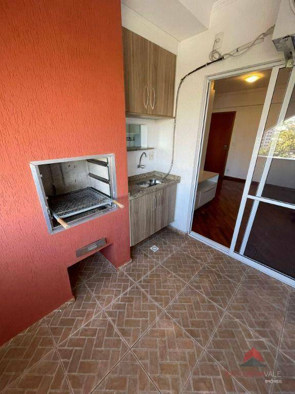 Apartamento à venda com 2 quartos, 63m² - Foto 6