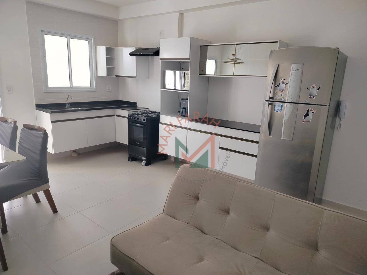 Apartamento à venda e aluguel com 3 quartos, 73m² - Foto 2