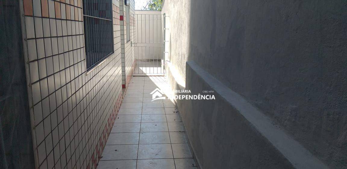 Casa para alugar com 1 quarto, 70m² - Foto 9
