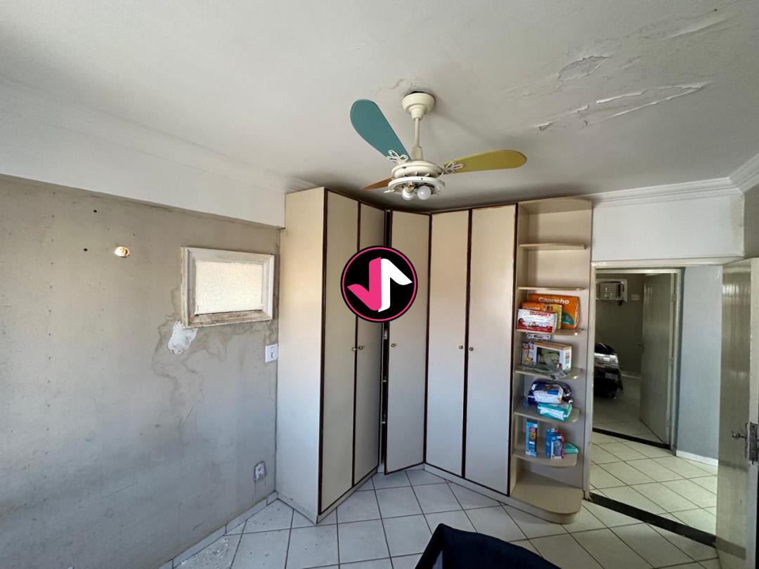 Casa à venda com 4 quartos, 249m² - Foto 32