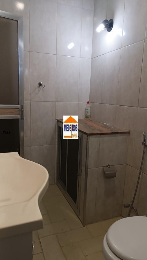 Casa para alugar com 3 quartos, 150m² - Foto 10