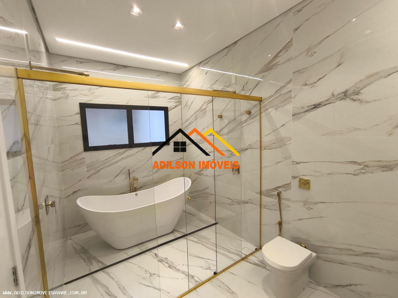 Casa à venda com 4 quartos, 286m² - Foto 24