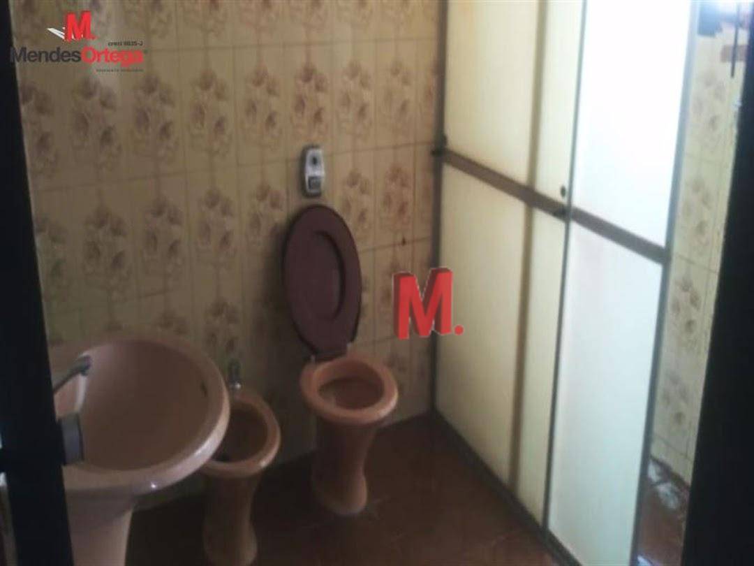 Casa à venda com 3 quartos, 136m² - Foto 4