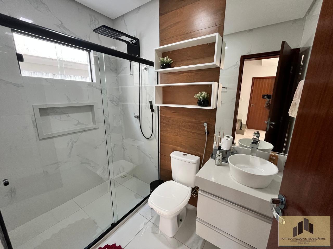 Casa de Condomínio à venda com 4 quartos, 316m² - Foto 4