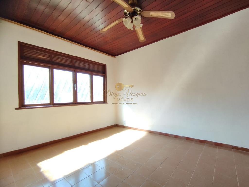 Casa à venda com 2 quartos, 438m² - Foto 7