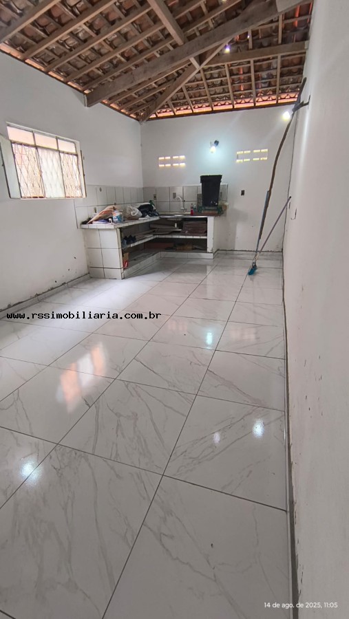 Casa para alugar com 2 quartos, 200m² - Foto 23