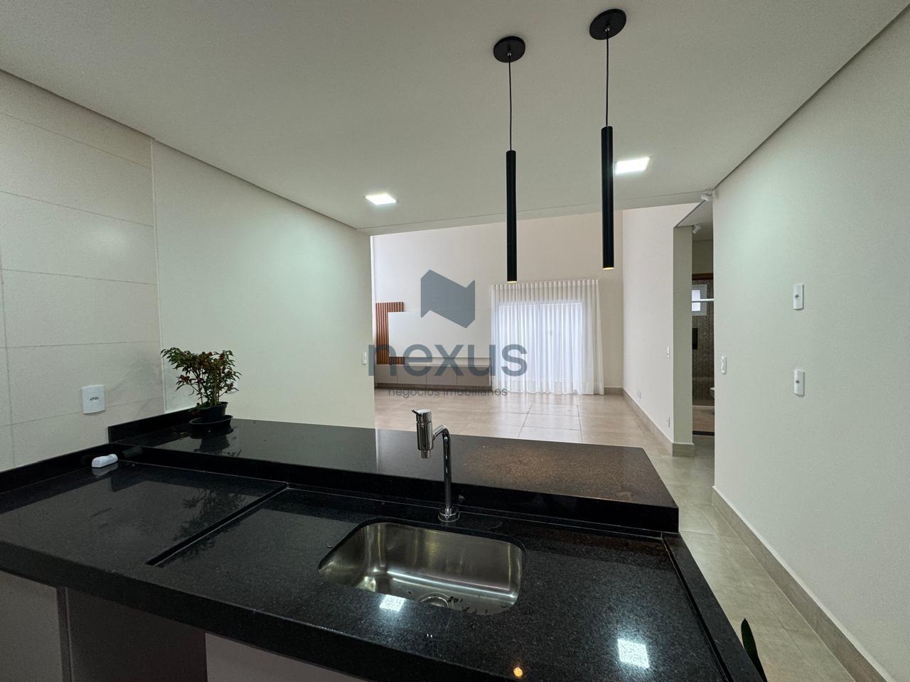 Casa à venda com 3 quartos, 312m² - Foto 8