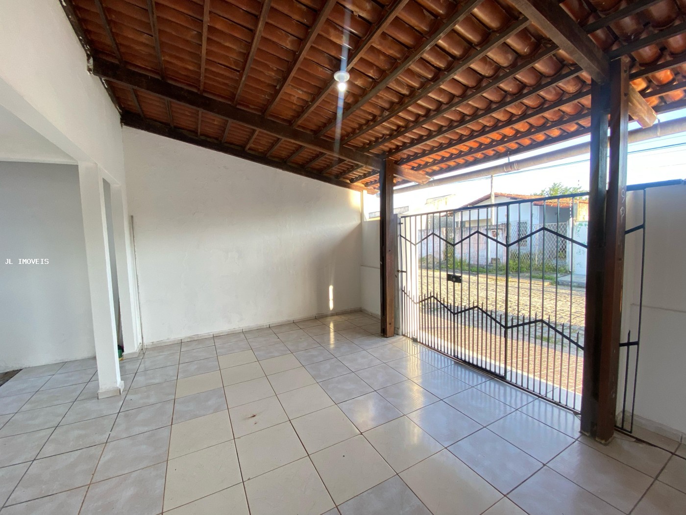 Casa de Condomínio à venda com 2 quartos, 110m² - Foto 3