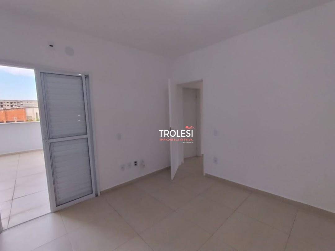 Apartamento para alugar com 3 quartos, 125m² - Foto 16