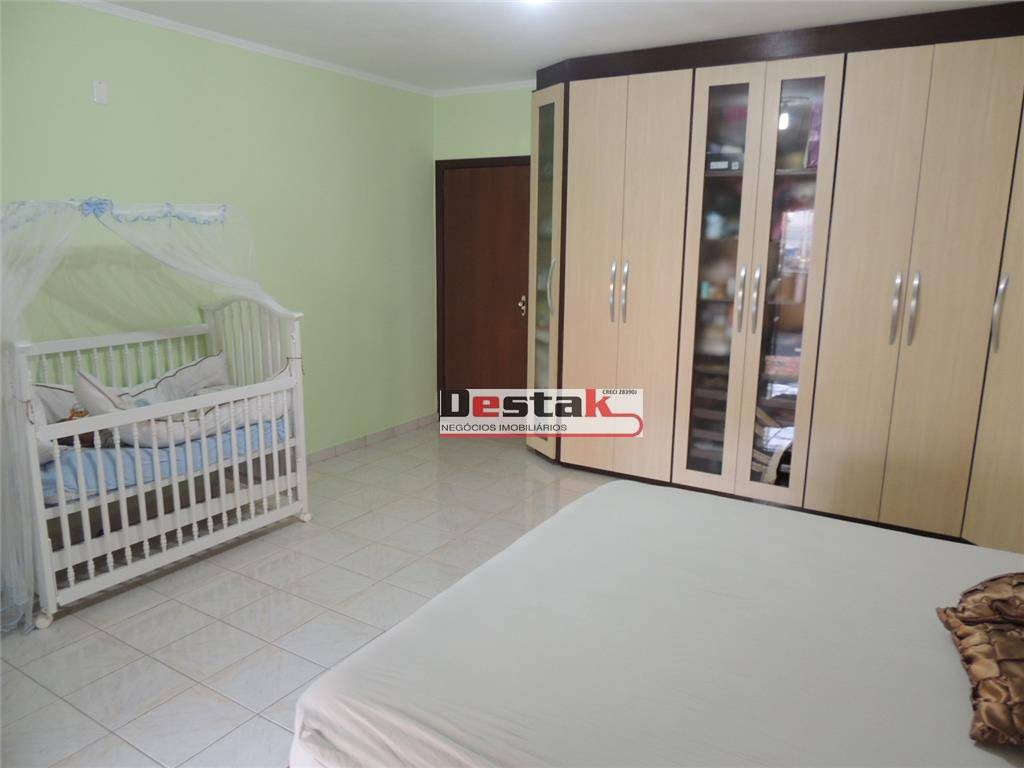 Sobrado à venda com 3 quartos, 300m² - Foto 6