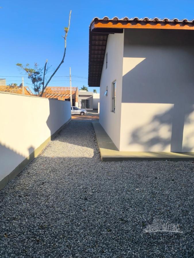 Casa à venda com 1 quarto, 54m² - Foto 3