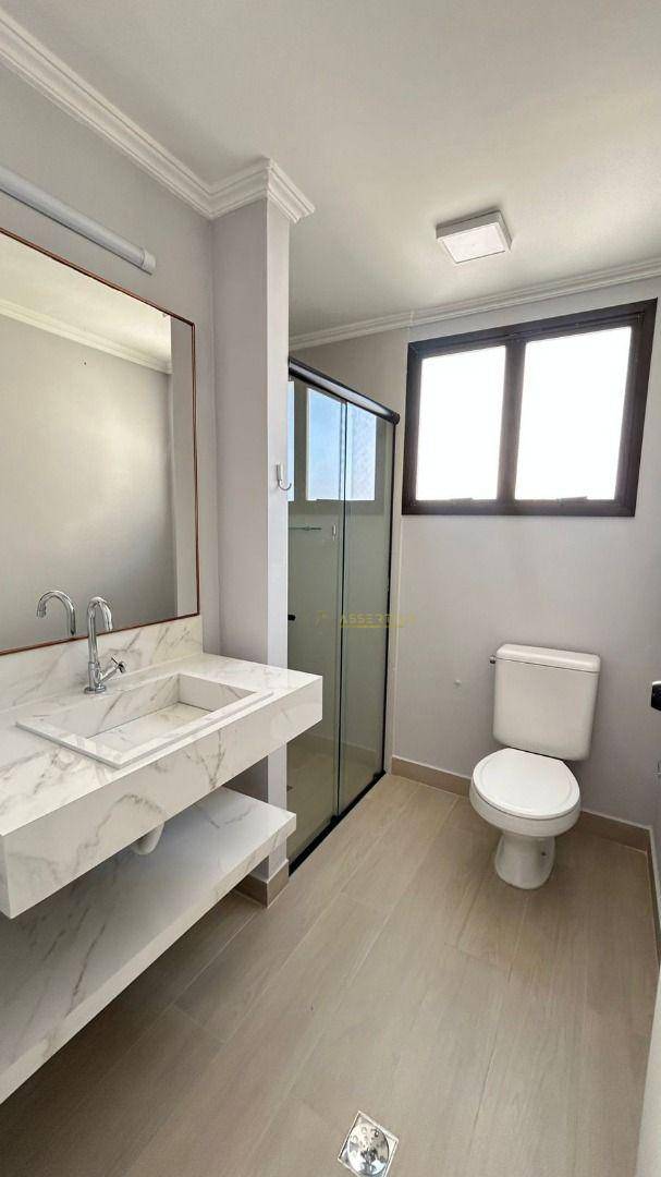 Apartamento para alugar com 1 quarto, 57m² - Foto 8
