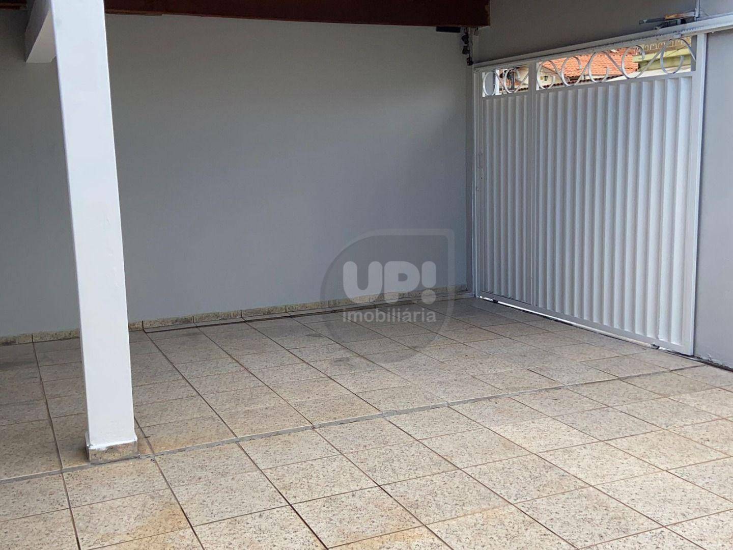 Casa à venda com 2 quartos, 103m² - Foto 4