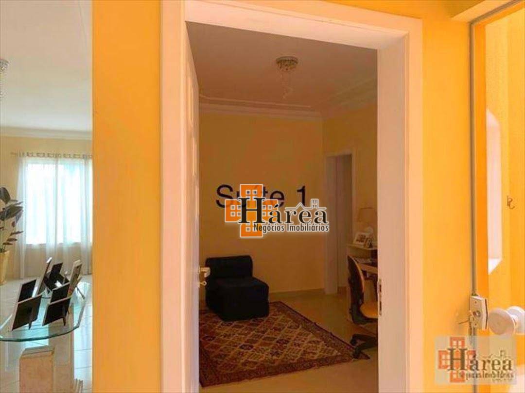Casa para alugar com 3 quartos, 300m² - Foto 28