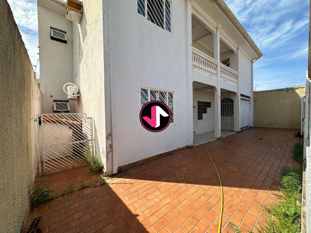 Casa à venda com 4 quartos, 249m² - Foto 17