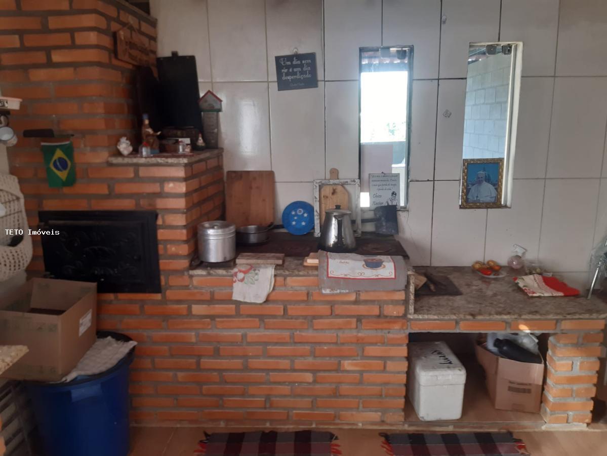 Sítio à venda com 2 quartos, 10000m² - Foto 16