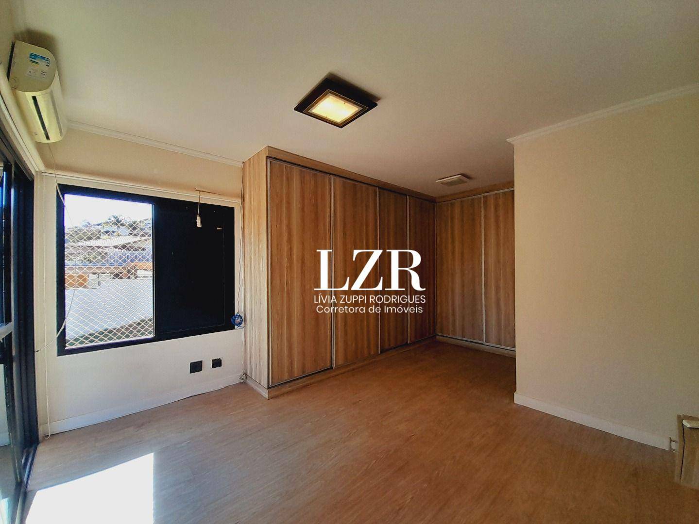 Casa de Condomínio à venda com 4 quartos, 512m² - Foto 25