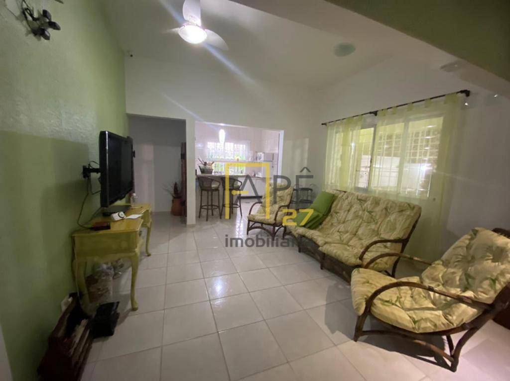 Casa à venda e aluguel com 4 quartos, 200m² - Foto 13