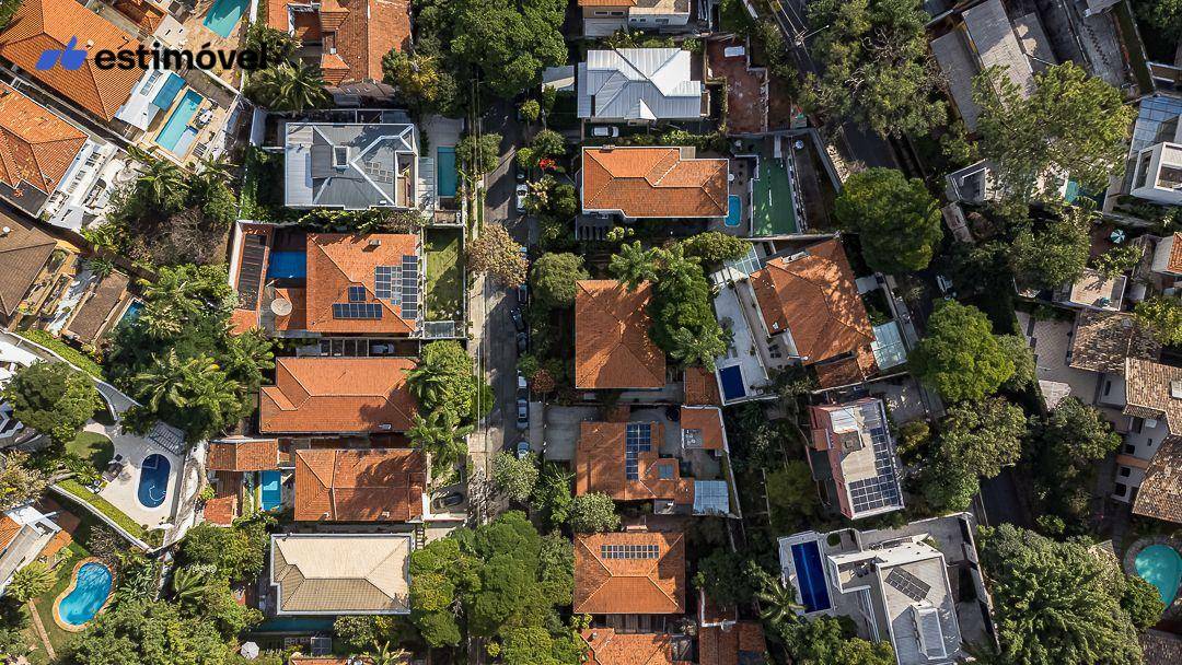 Casa à venda com 3 quartos, 320m² - Foto 6