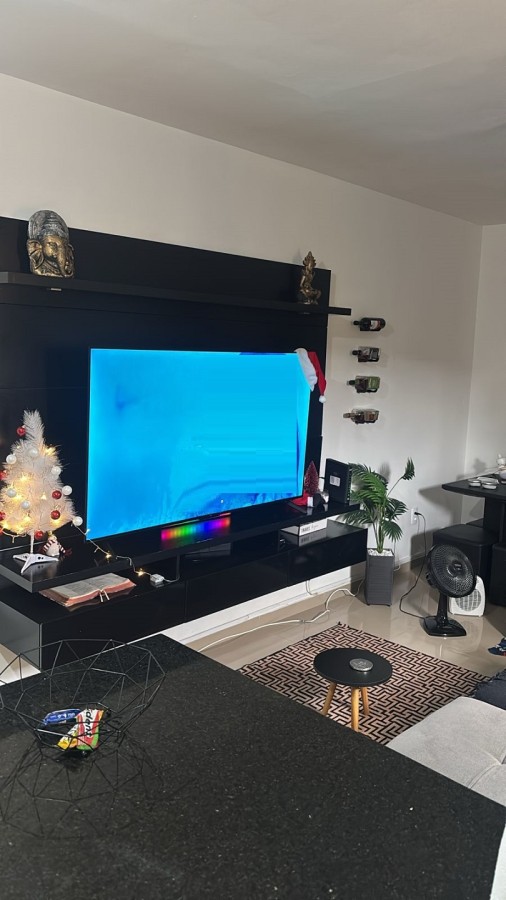Apartamento à venda com 2 quartos, 50m² - Foto 3