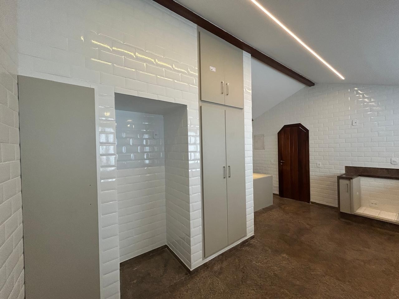 Casa para alugar com 7 quartos, 756m² - Foto 32